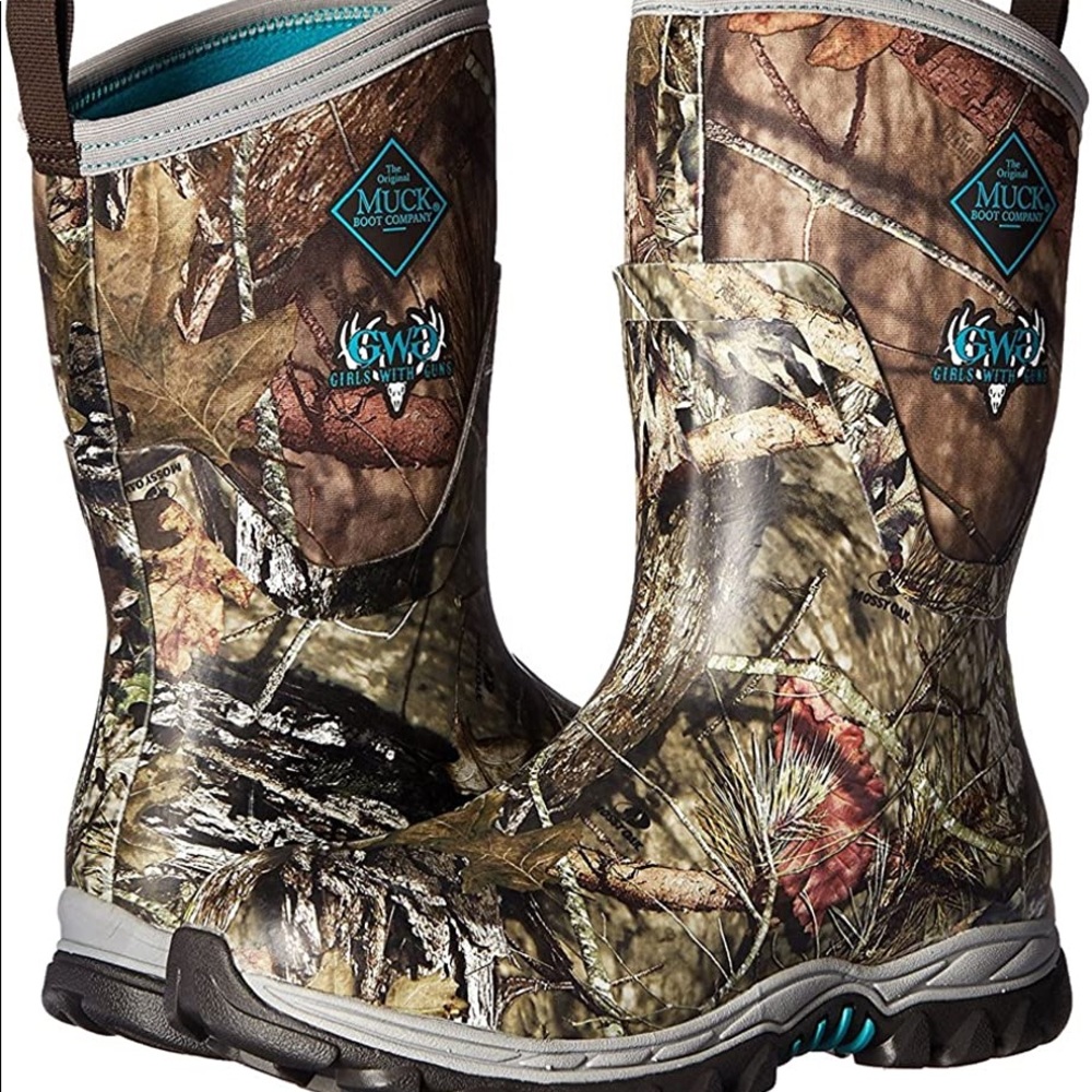 Women’s Arctic Hunter Muck Boot size 6